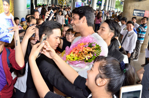 Thanh tra Shiv - Soái ca “Cô dâu 8 tuổi” quay lại Việt Nam amp;#34;tìm bạn gáiamp;#34; - 3