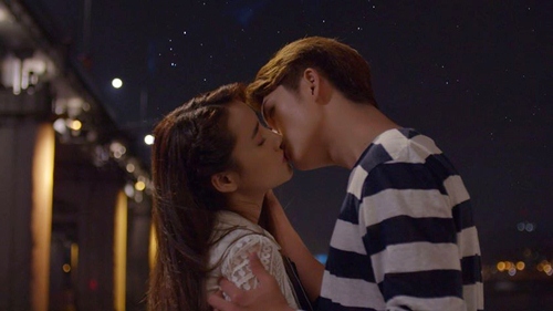 Kang Tae Oh ôm hôn Nhã Phương: Có chắc lãng mạn hay đây chỉ là chuyện của kẻ thứ 3? - 7