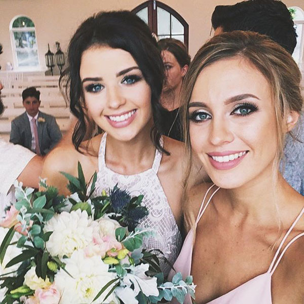 Đám cưới vạn người mơ của cặp đôi nổi tiếng cộng đồng mạng quốc tế - 15