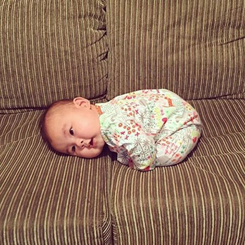 Loạt ảnh hài của bé khiến bạn lập tức muốn amp;#34;tìm người hợp tác, đẻ ngay một đứaamp;#34; - 8