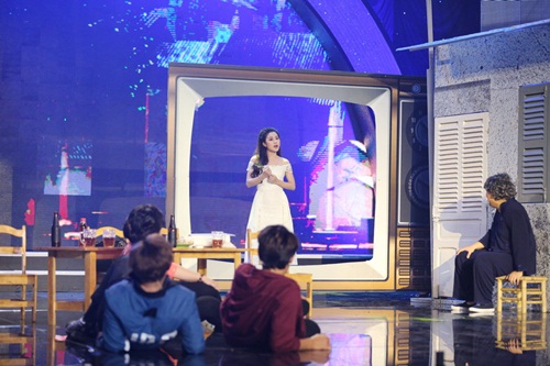 Cười xuyên Việt tập 9: Con gái NSƯT Kim Tử Long gây xúc động với chuyện tình buồn - 12