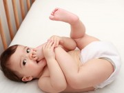 Làm mẹ - Bạn đã sử dụng bỉm và vệ sinh vùng kín cho con đúng cách chưa?