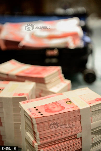 Choáng váng với tiền thưởng Tết của các hotgirl chuyên livestream trên mạng xã hội - 4