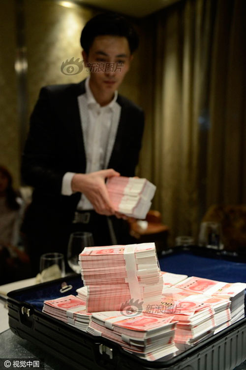 Choáng váng với tiền thưởng Tết của các hotgirl chuyên livestream trên mạng xã hội - 5