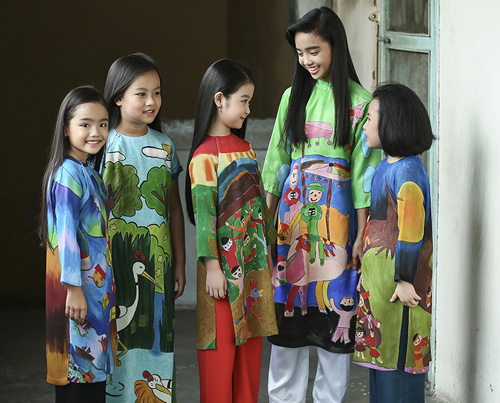 Tiểu mỹ nhân xinh nhất Việt Nam lại thôi miên mọi ánh nhìn - 12