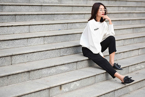 MC Thể thao Quỳnh Chi bất ngờ dẫn show âm nhạc The Remix - 10