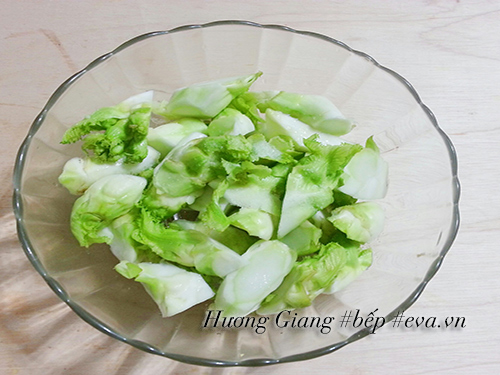 Rau mầm đá muối chua cay ngọt dễ ăn ngày Tết - 2