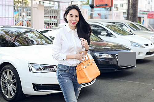 Thủy Tiên - Công Vinh tình cảm xuất hiện sau ồn ào ở Quả bóng vàng 2016 - 1