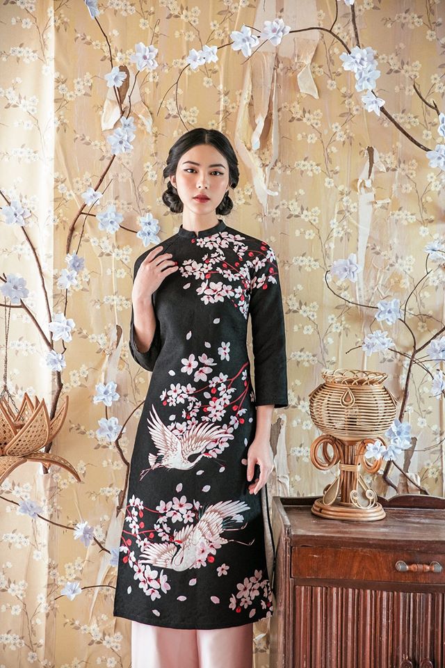 Tết đến Xuân sang, phải diện váy áo in 3 họa tiết này mới hừng hực sắc xuân - 3