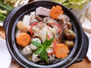 Bếp Eva - Lẩu vịt om sấu nóng hổi, hấp dẫn ngày mưa