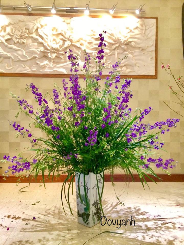 Dù hoa nào đi nữa, cứ cắm amp;#34;lọ lồng lọamp;#34; là đẹp ngay - 7