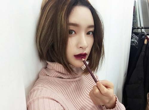 Ngày Tết diện son đỏ như nào để luôn xinh đẹp, may mắn cả năm - 6