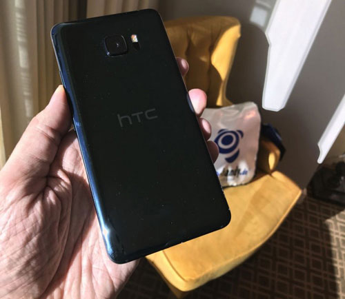 HTC U Ultra xuất hiện trước giờ ra mắt - 8