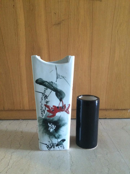 Dù hoa nào đi nữa, cứ cắm amp;#34;lọ lồng lọamp;#34; là đẹp ngay - 1