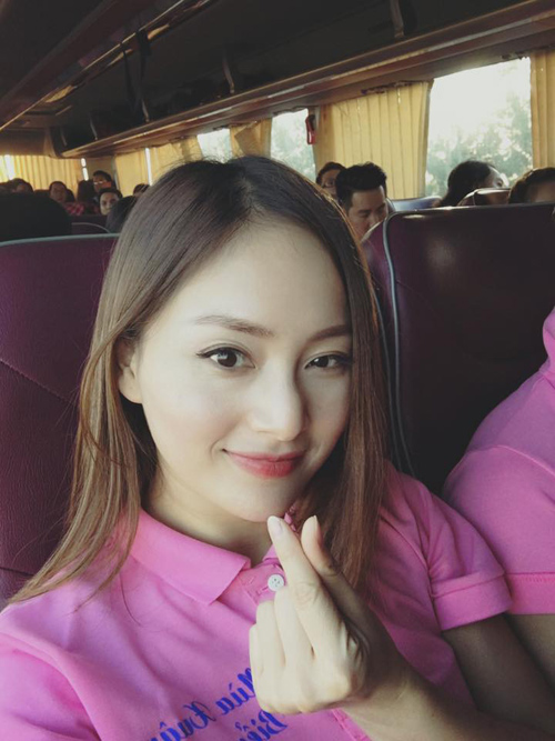 Diễn viên Lan Phương amp;#34;cảm nắngamp;#34; chiến sĩ da đen thổi sáo - 2