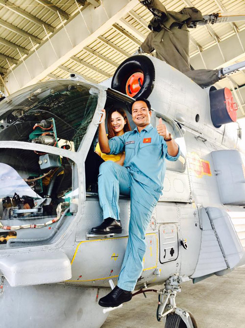 Diễn viên Lan Phương amp;#34;cảm nắngamp;#34; chiến sĩ da đen thổi sáo - 4