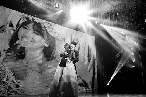 Gặp nhiều thị phi, nhưng năm qua mấy ai thành công được như Hari Won? - 5