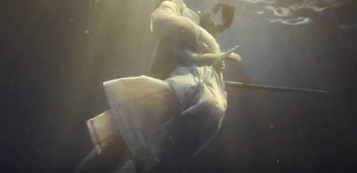 Huyền thoại biển xanh tập 16: Jeon Ji Hyun ngã ngửa khi phát hiện sự thật bi thương này! - 7