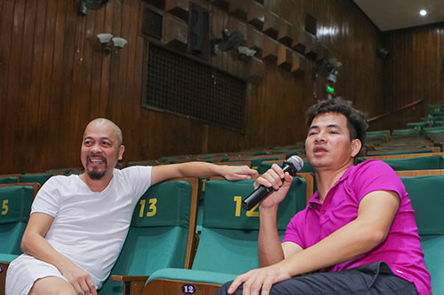 Xuân Bắc tóc xoăn ấn tượng, hẹn hò riêng NSƯT Đức Hùng bàn về Táo quân - 6