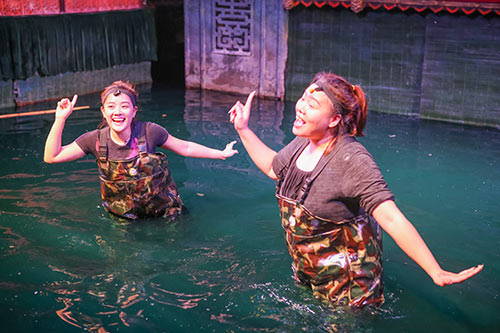 Xuân Bắc tóc xoăn ấn tượng, hẹn hò riêng NSƯT Đức Hùng bàn về Táo quân - 9