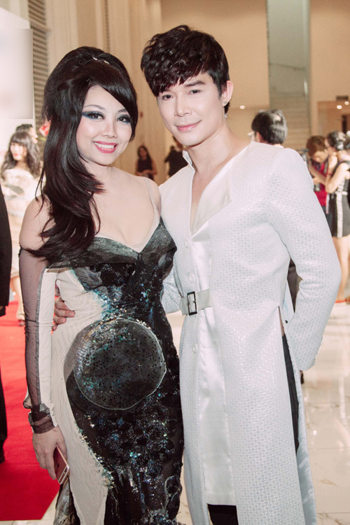 Sau khi công khai việc ly hôn, amp;#34;gái 1 conamp;#34; Anh Thư thân thiết bên Nathan Lee - 4