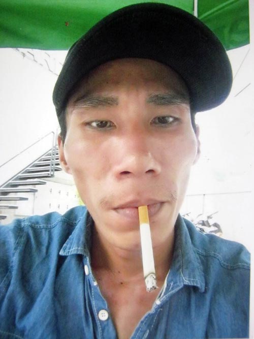 Níu kéo tình cảm không được, tưới xăng đốt người tình - 1