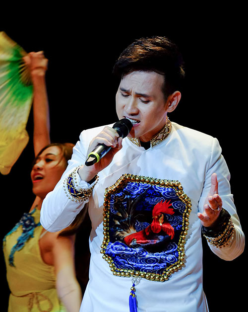 Nguyên Vũ an ủi amp;#34;gái quêamp;#34; Lê Thị Phương bị lẻ bóng, lạc lõng giữa dàn sao Việt - 13