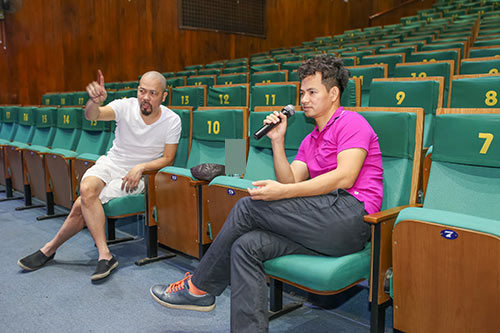 Xuân Bắc tóc xoăn ấn tượng, hẹn hò riêng NSƯT Đức Hùng bàn về Táo quân - 3