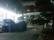 Tin tức - Cô gái trẻ rơi từ tầng 13 đại học Công Nghiệp tử vong