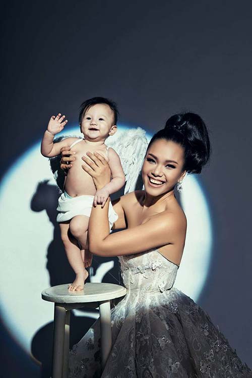 Phương Vy Idol khoe ảnh gia đình lung linh, hạnh phúc khiến fan amp;#34;ngất ngâyamp;#34; - 2