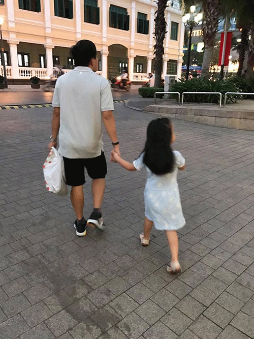 Hé lộ khoảnh khắc bên gia đình ấm áp của BTV Hoài Anh - 6