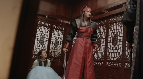 Hwarang tập 10: Cuối cùng, Park Seo Joon cũng hôn được Go Ara - 5