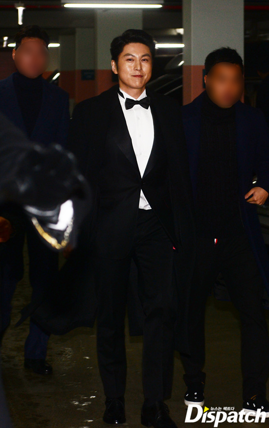 Lộ ảnh đám cưới bí mật của kiều nữ phim amp;#34;Cô dâu vàngamp;#34; Park Ha Sun - 4