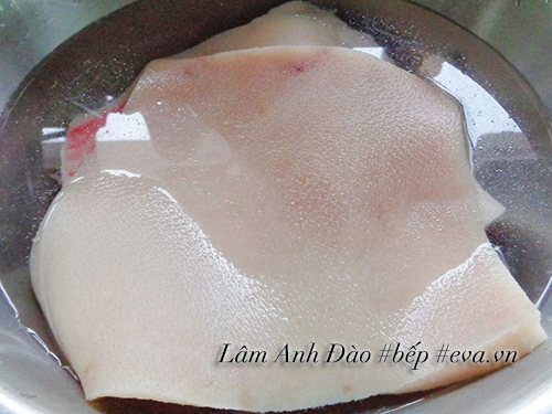 Bì heo chiên giòn xóc muối ớt giòn tan cho gia đình ăn chơi - 2