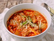 Bếp Eva - Mì tôm kim chi nóng hổi cho bữa sáng