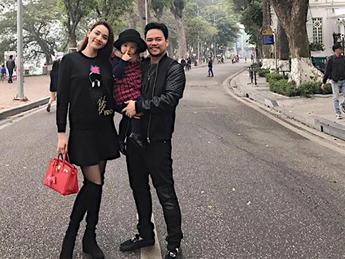 Trang nhung hai vợ chồng tôi mong sinh thêm em bé trong năm đinh dậu 2017