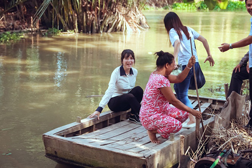 Lý Nhã Kỳ: “Tôi đang yêu hoàng tử suốt 8 năm qua” - 4