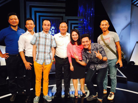 Năm qua, truyền hình Việt amp;#34;dậy sóngamp;#34; vì 4 trận tranh cãi căng như dây đàn này! - 10