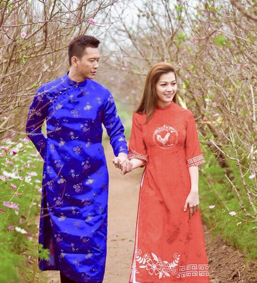 Hồ Đức Vĩnh và hoa hậu Thái Nhiên Phương mặc áo dài đón Tết cổ truyền - 3
