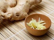 Sức khỏe - Ăn gì để chống say xe hiệu quả