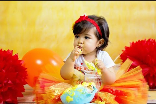 Đầu năm cười nghiêng ngả trước cảnh amp;#34;thưởng thức bánh kemamp;#34; có 1-0-2 của trẻ - 8