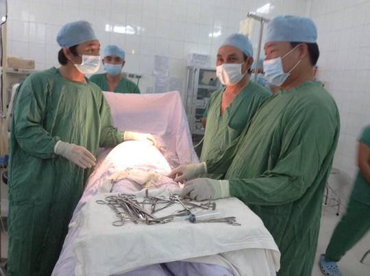Ly kỳ những phi vụ giải cứu “cậu nhỏ” - 1