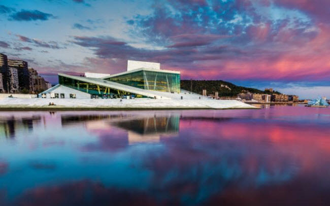 Oslo: Thủ đô của Na Uy từng xếp thứ 3 năm 2014 và thứ nhất năm 2006 về chỉ số chi phí sinh hoạt thế giới.
