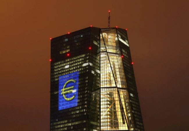 Frankfurt: Đây là trung tâm tài chính của Đức và châu Âu.
