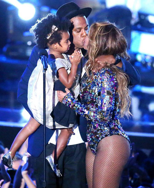 Ở tuổi 36, diva Beyonce háo hức khoe tin mình mang bầu song thai - 3