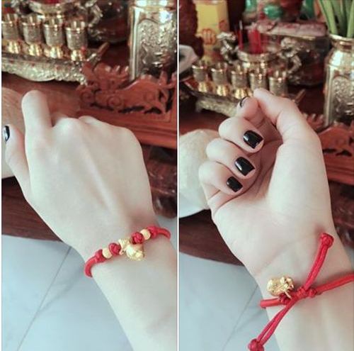 Elly Trần khéo tay sắp xếp mâm cơm cúng ngày vía Thần tài - 5