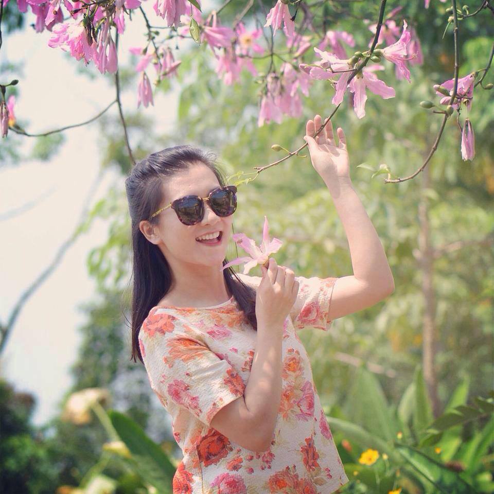 Phong cách ngọt ngào của nữ BTV mới nhất tại bản tin thời sự VTV - 7