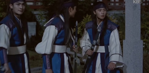 Hwarang tập 16: Bị Park Seo Joon qua mặt, Thái tử vùng lên đòi lại thân phận - 8