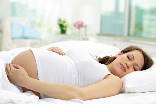 Đây chính là những tư thế ngủ không gây hại thai nhi bà bầu cần biết - 2