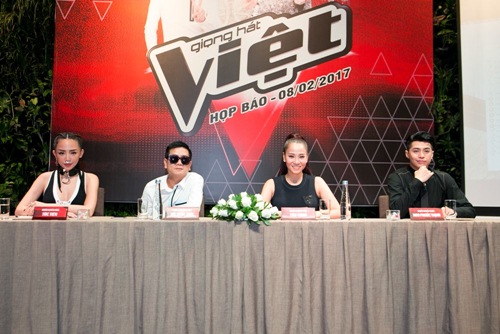 The Voice 2017: Thu Minh lên tiếng về sự xuất hiện amp;#34;hơi lốamp;#34; gây tranh cãi ở vòng Giấu mặt - 14